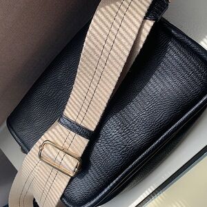 CrossBody Leather Purse